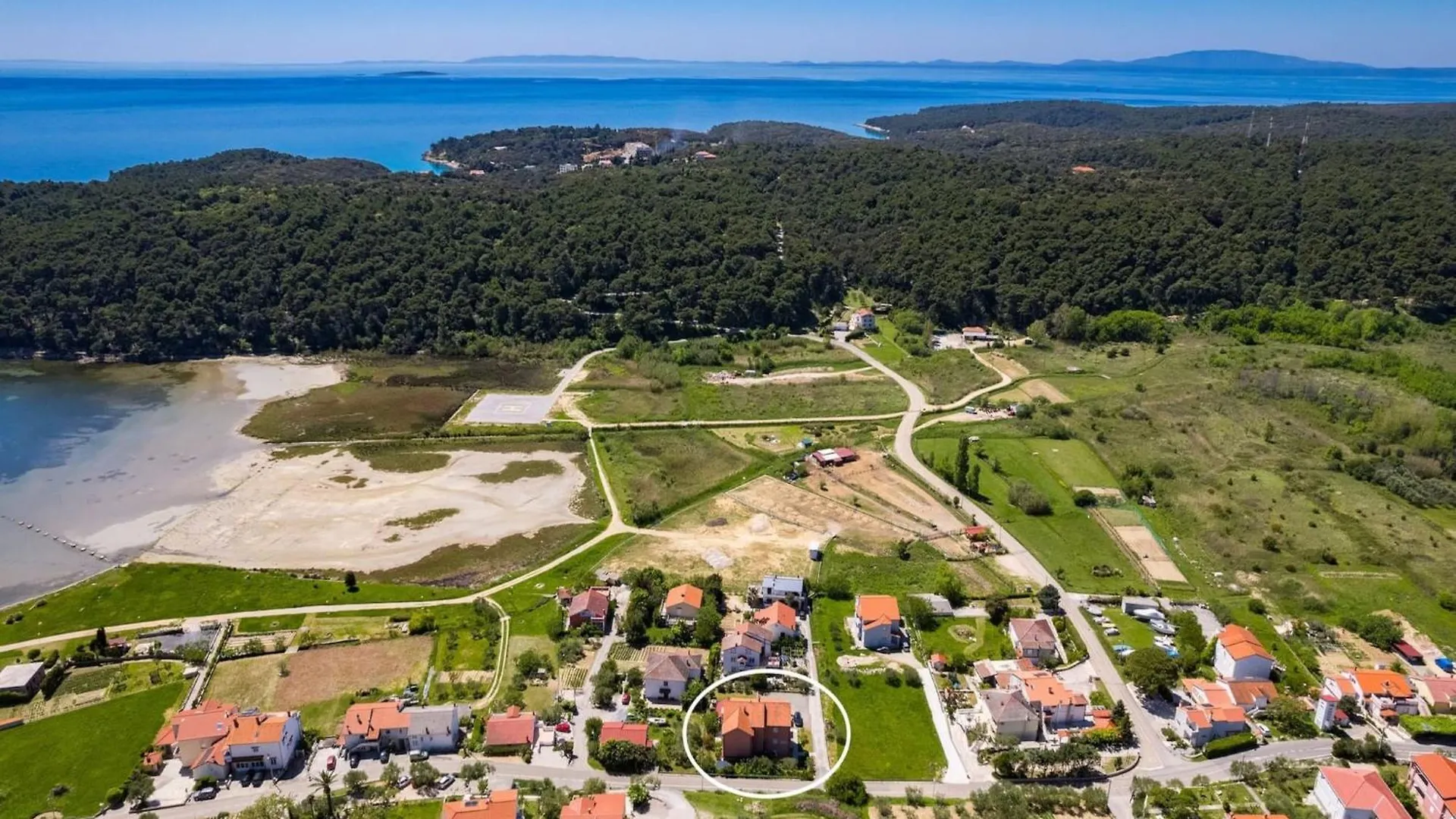 Seafront Apt On Sunny Rab Island - Neda Maslina Kampor